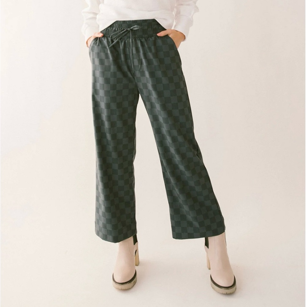 Albion fit cropped checkered pants